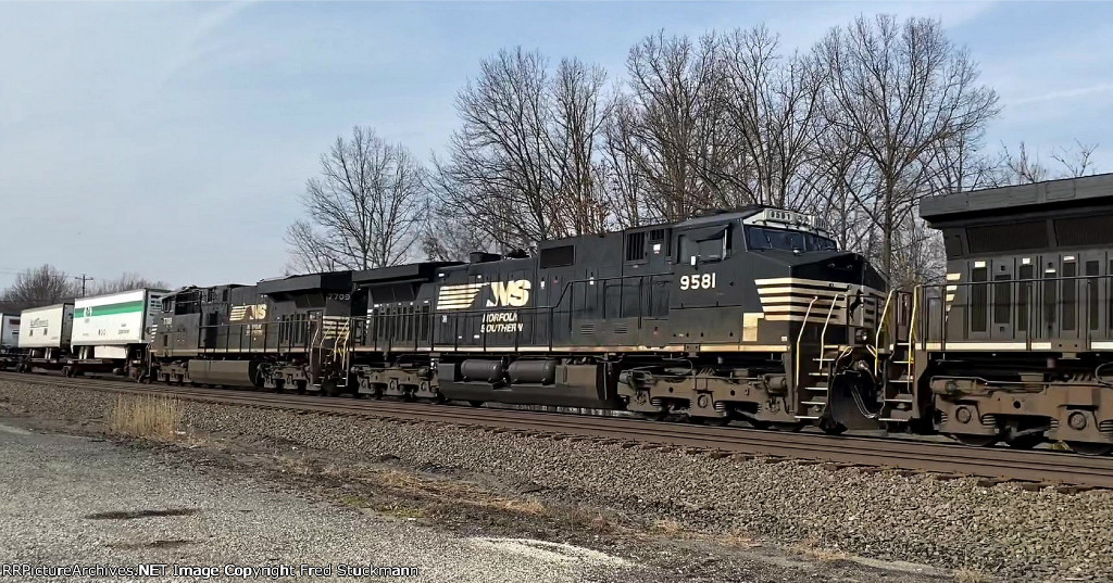 NS 7709